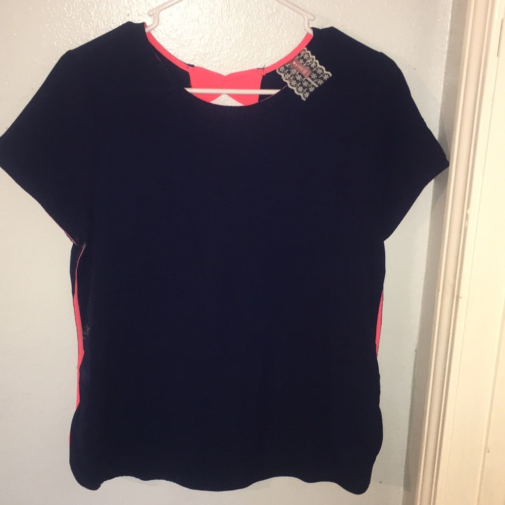 Cute top